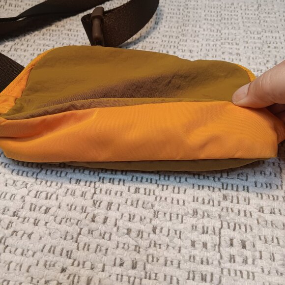 Lululemon Everywhere Belt Bag nylon color block waist belt fanny pack sports bag - Picture 4 of 15